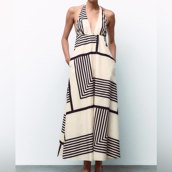 Zara Dresses & Skirts - Zara Women’s Halter Black and White Plunge Cotton Maxi Sundress Size M